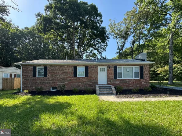 894 Marlboro Rd, Lothian, MD 20711