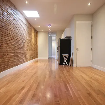 Rented by The Hamilton Group | media 16