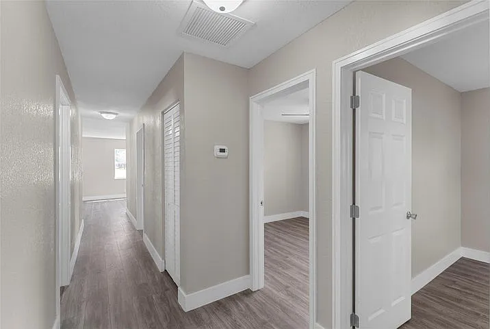 4 bed, 1222 sqft, $3,500 — Photo 3