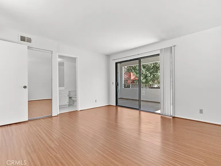 1321 Greenbriar Rd — Photo 23