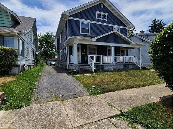 4th image of 44 Waverly Ave