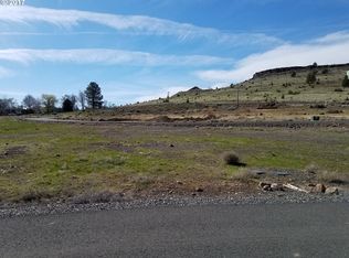 1426 Fish Tail Rd, Maupin, OR 97037