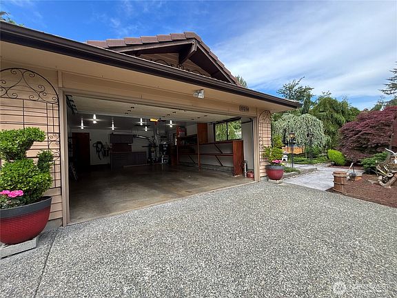 3rd image of 13214 SE 91st Street