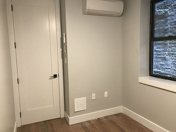 4th image of 558 W 151st St APT 4