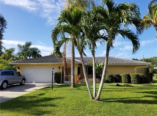 5210 Elm Ct, Cape Coral, FL 33904