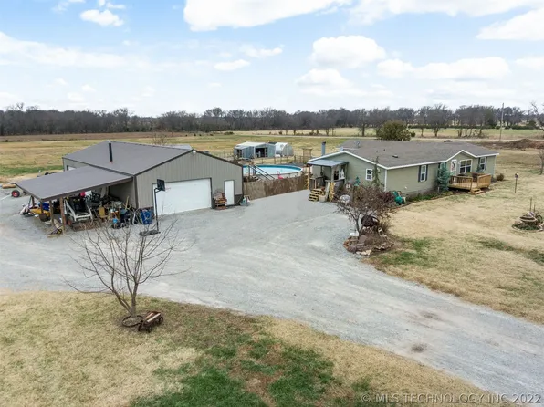 37083 S 4410th Rd, Big Cabin, OK 74332