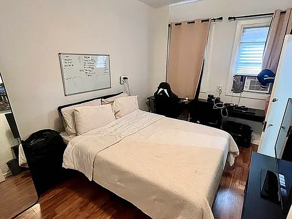 5th image of 221 Knickerbocker Ave #2L