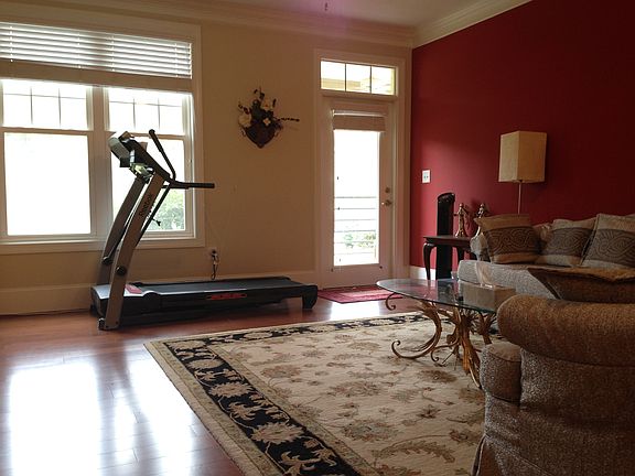 2nd image of 501 Finsbury St
