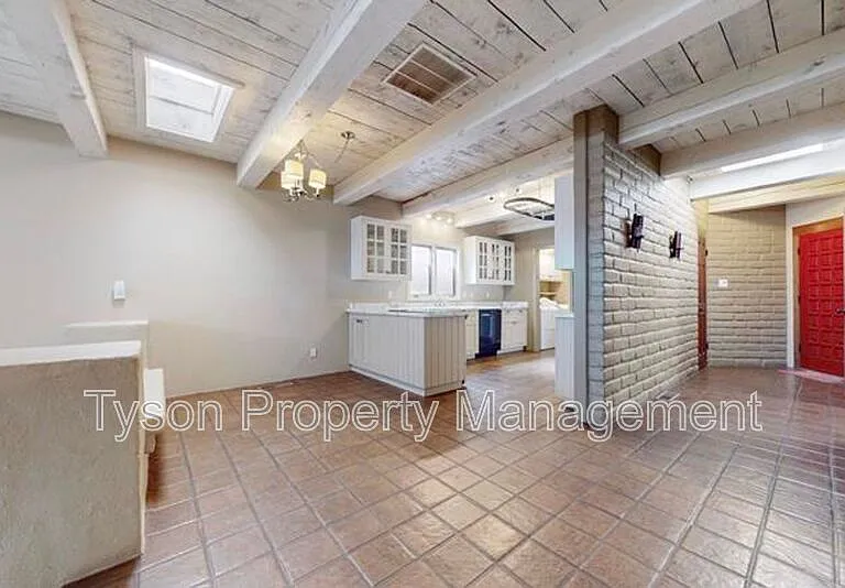 6208 Sabre Ct NW — Photo 16