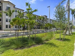 (Undisclosed Address), Hollywood, FL 33024