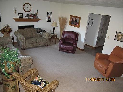 4th image of 102B Crab Apple Dr