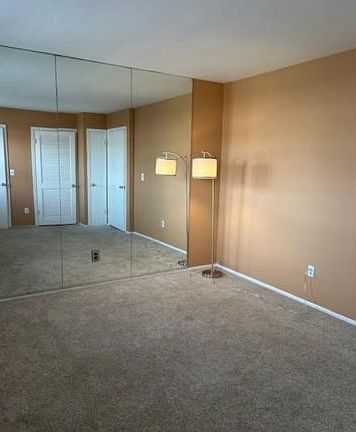 4th image of 53 Atlantic Ave