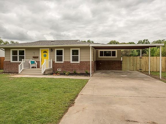 5th image of 4509 Blackstone Dr