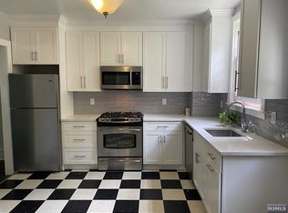 195 Riveredge Rd #1, Tenafly, NJ 07670