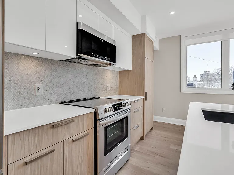 58 Florence St — Photo 33
