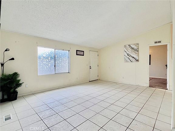 2nd image of 1560 S Otterbein Ave Space 20
