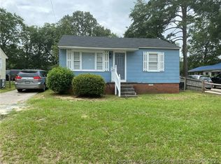 135 Northwest Ave, Fayetteville, NC 28301