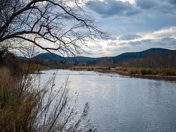 Rawhide Mountains Ranch 939 Acre Ranch For Sale Uvalde County Image 2