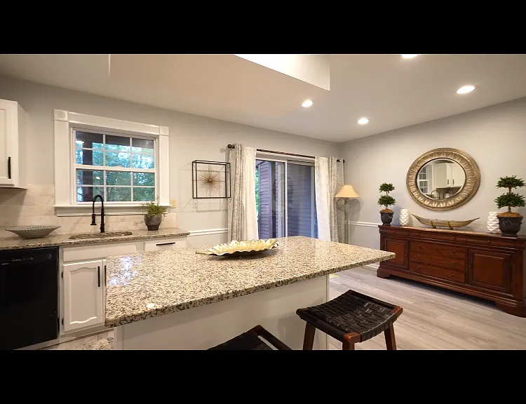 110 Magnolia Ct — Photo 11