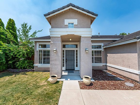 3rd image of 7453 Sansol Dr