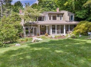 27 Grumman Hill Rd, Wilton, CT 06897