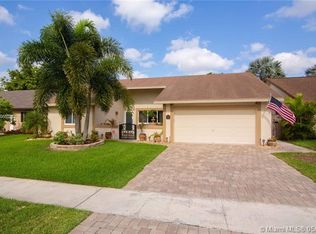 3261 NW 96th Ave, Sunrise, FL 33351