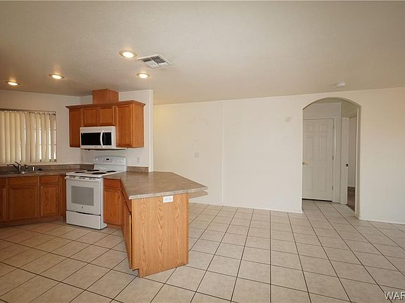 4th image of 7478 E Cochise Cir S APT B