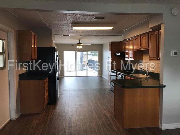 4th image of 4707 Bay Ave