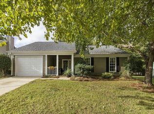 8407 Bedford Green Ln, Charlotte, NC 28215