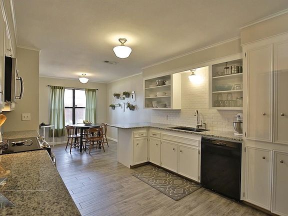 5th image of 3002 Gilmer Ave