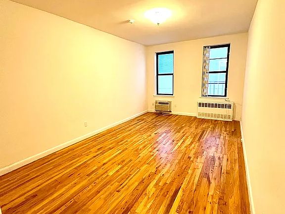 5th image of 886 10th Ave APT 4A