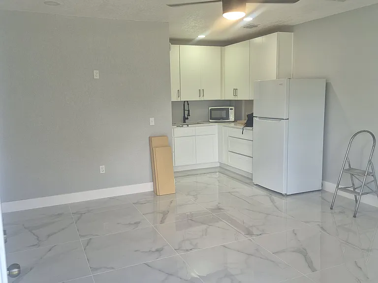 3124 Owassa Ct #1 — Photo 4