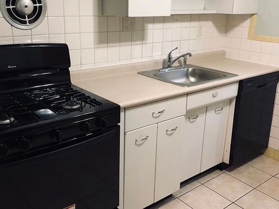 5th image of 6066-6068 E Jamieson Ave