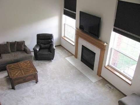 5th image of 63161 Ashbury Dr