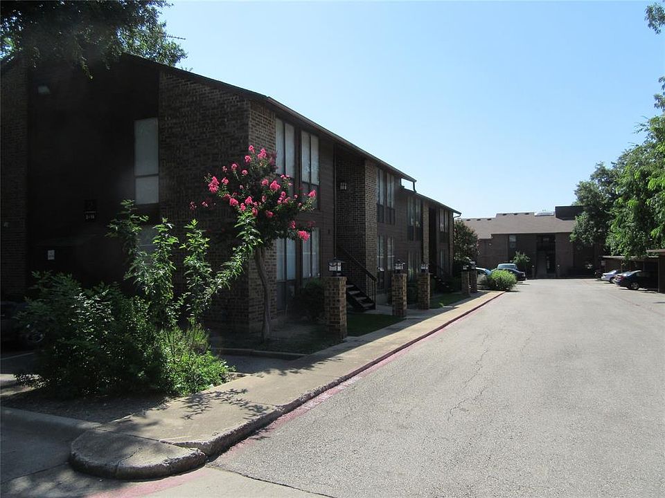 1st image of 7522 Holly Hill Dr APT 39