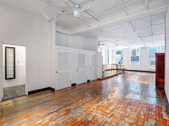 4th image of 108 Wooster St APT 2E