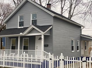 47 Queen St, Springfield, MA 01109