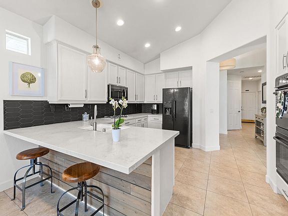 5th image of 76796 Kybar Rd