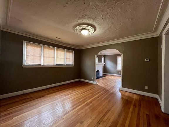 5th image of 17596 Stoepel Ave #2