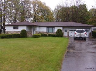 143 Shoemaker Hill Rd, Springs, PA 15562