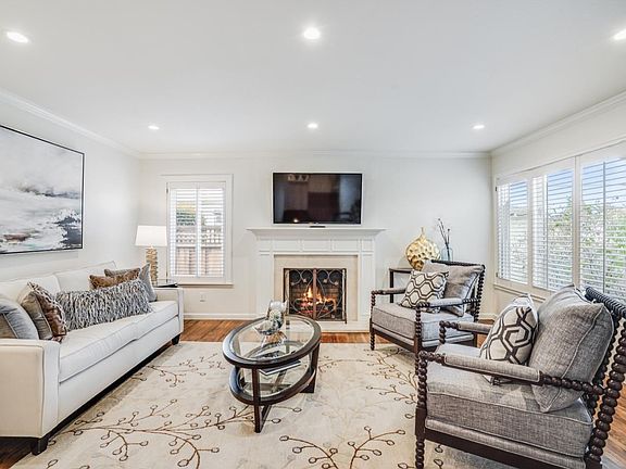 3rd image of 614 Guildford Ave