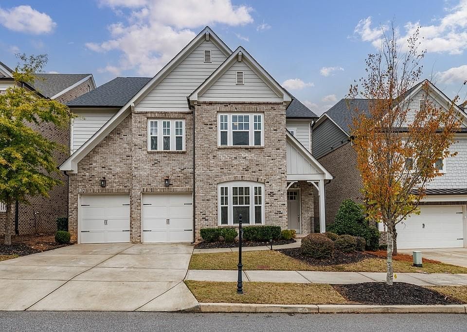 1st image of 410 Baroque Dr
