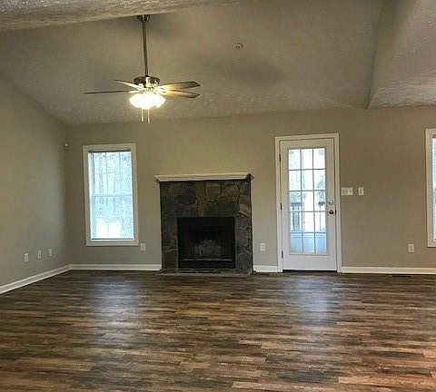 5th image of 108 Oak Leaf Dr
