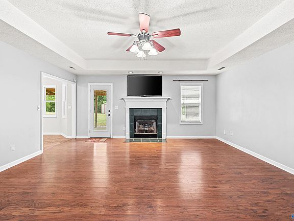 4th image of 131 Poplar Green Ln