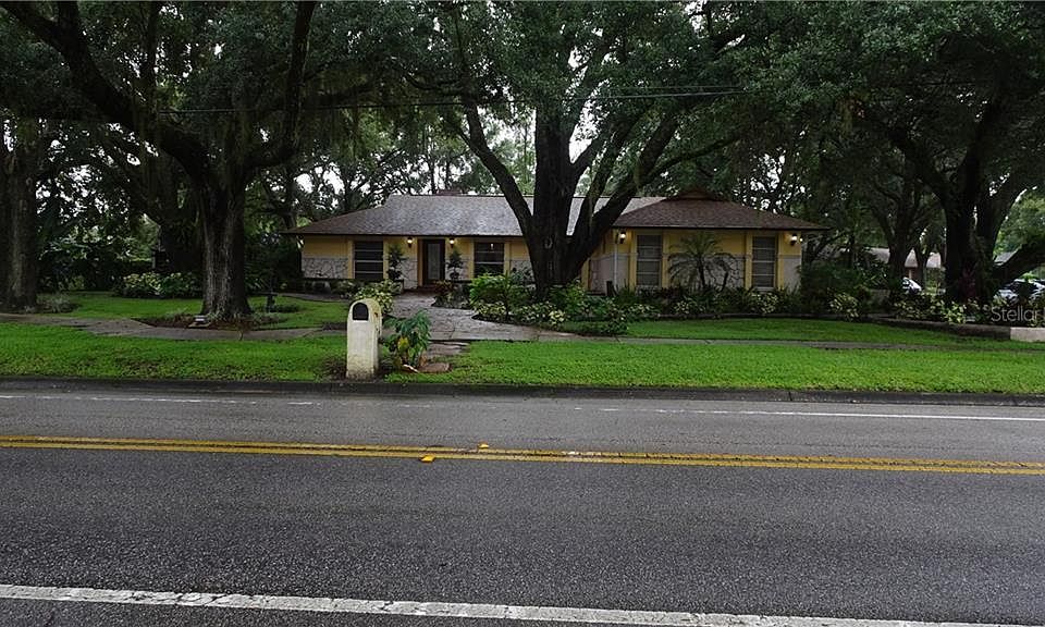1st image of 1704 N Riverhills Dr