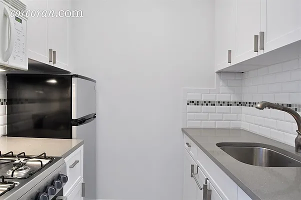 Sold by Corcoran | media 3