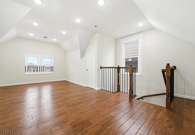 244 Clinton Ave — Photo 7
