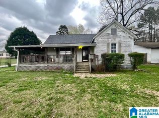 6612 Pocahontas Rd, Bessemer, AL 35022