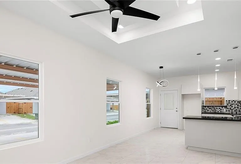 907 N Blair Ave #3 — Photo 4