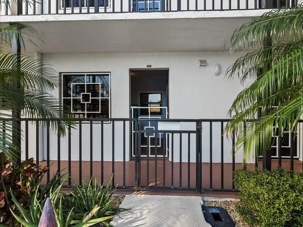 4600 Ocean Beach Blvd APT 107, Cocoa Beach, FL 32931